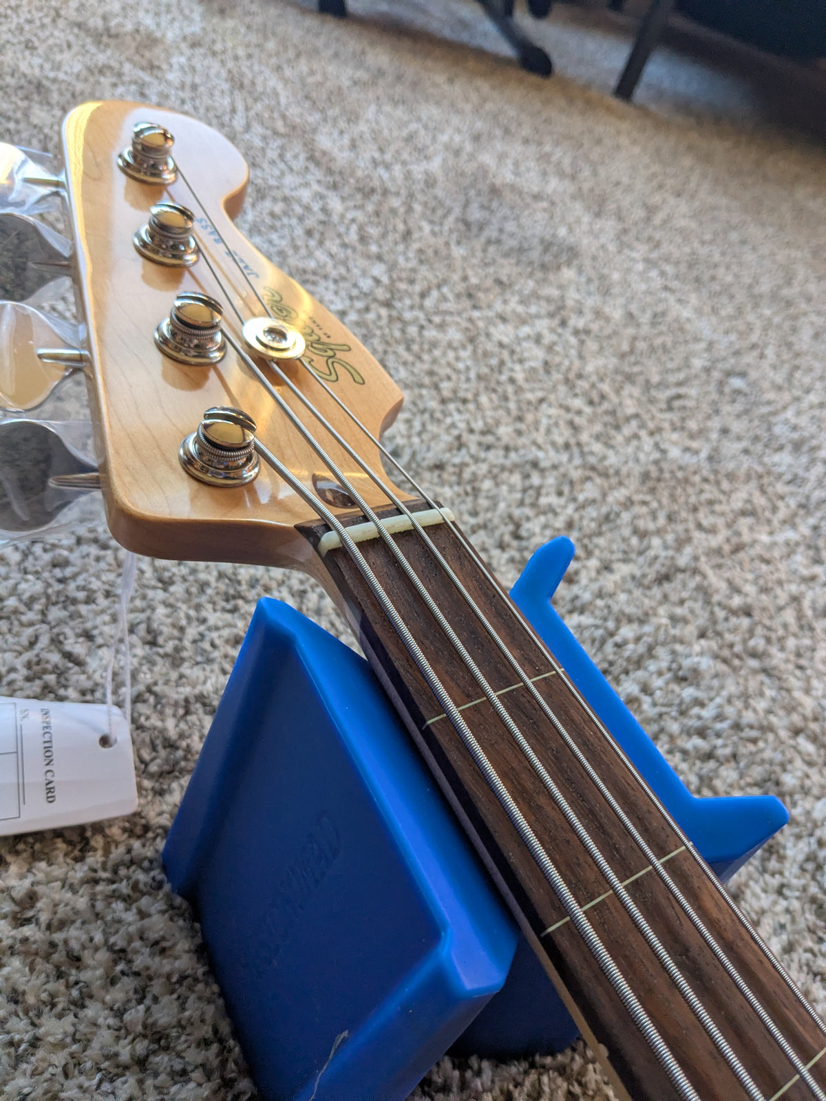 Squier Classic Vibe '60s Jazz Bass Fretless 2019 - Present - 3-Color Sunburst