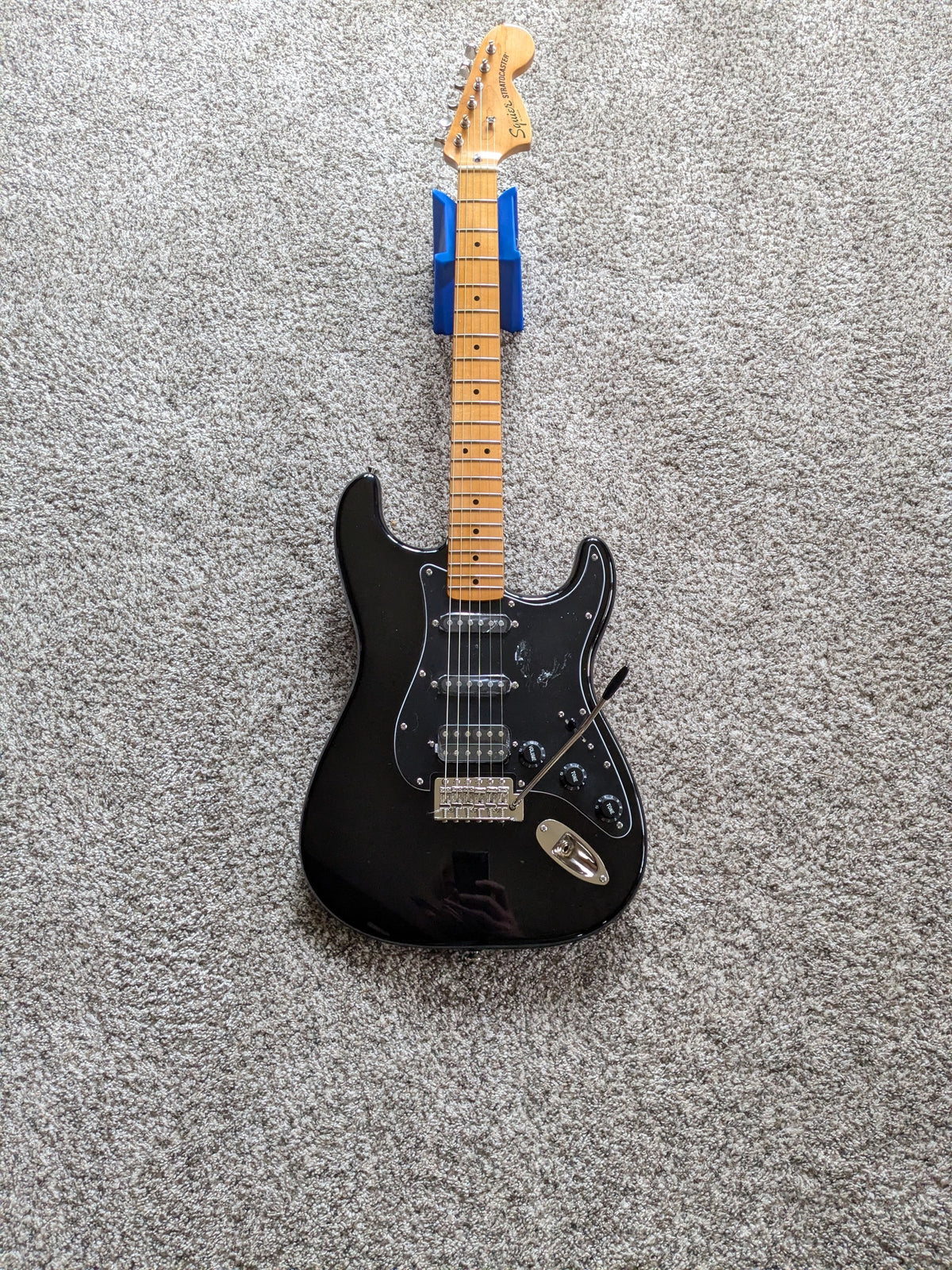 Squier Classic Vibe '70s Stratocaster HSS with Maple Fretboard 2019 - Present - Black