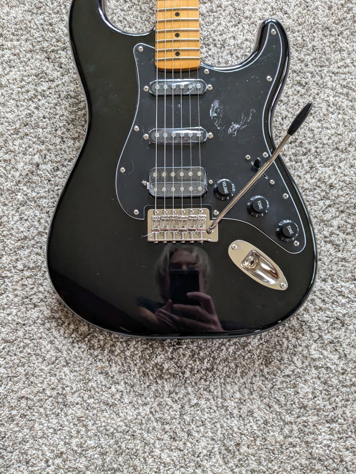 Squier Classic Vibe '70s Stratocaster HSS with Maple Fretboard 2019 - Present - Black