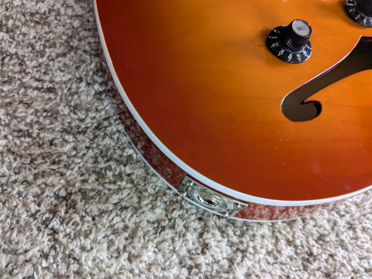 Squier Affinity Starcaster Deluxe 2024 - Present - Sienna Sunburst